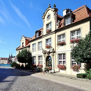 Отель Podewils Old Town